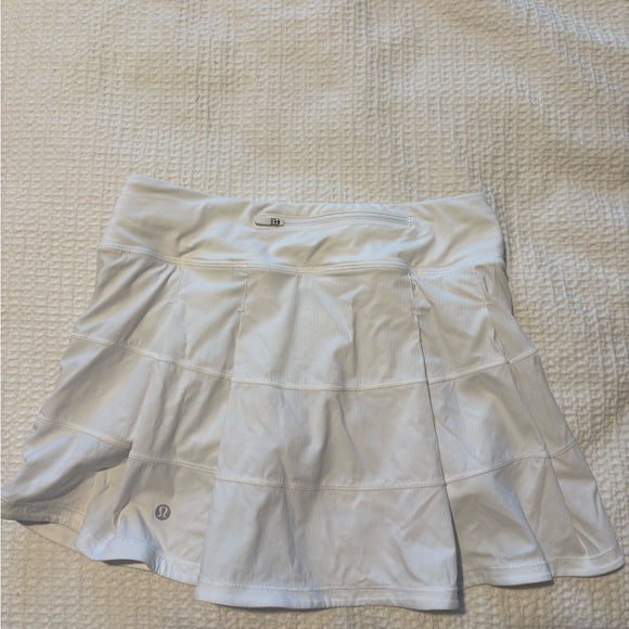 lululemon athletica Dresses & Skirts - Lululemon Athletica White Skater Skirt